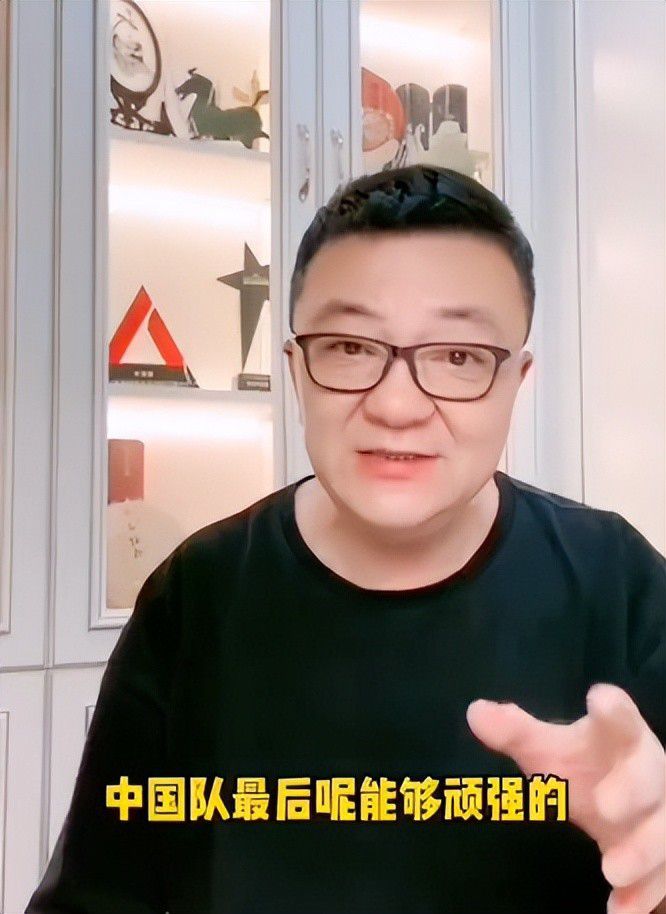 我现在的想法是赢得周四的比赛，休假一周，然后考虑对阵马洛卡的比赛。